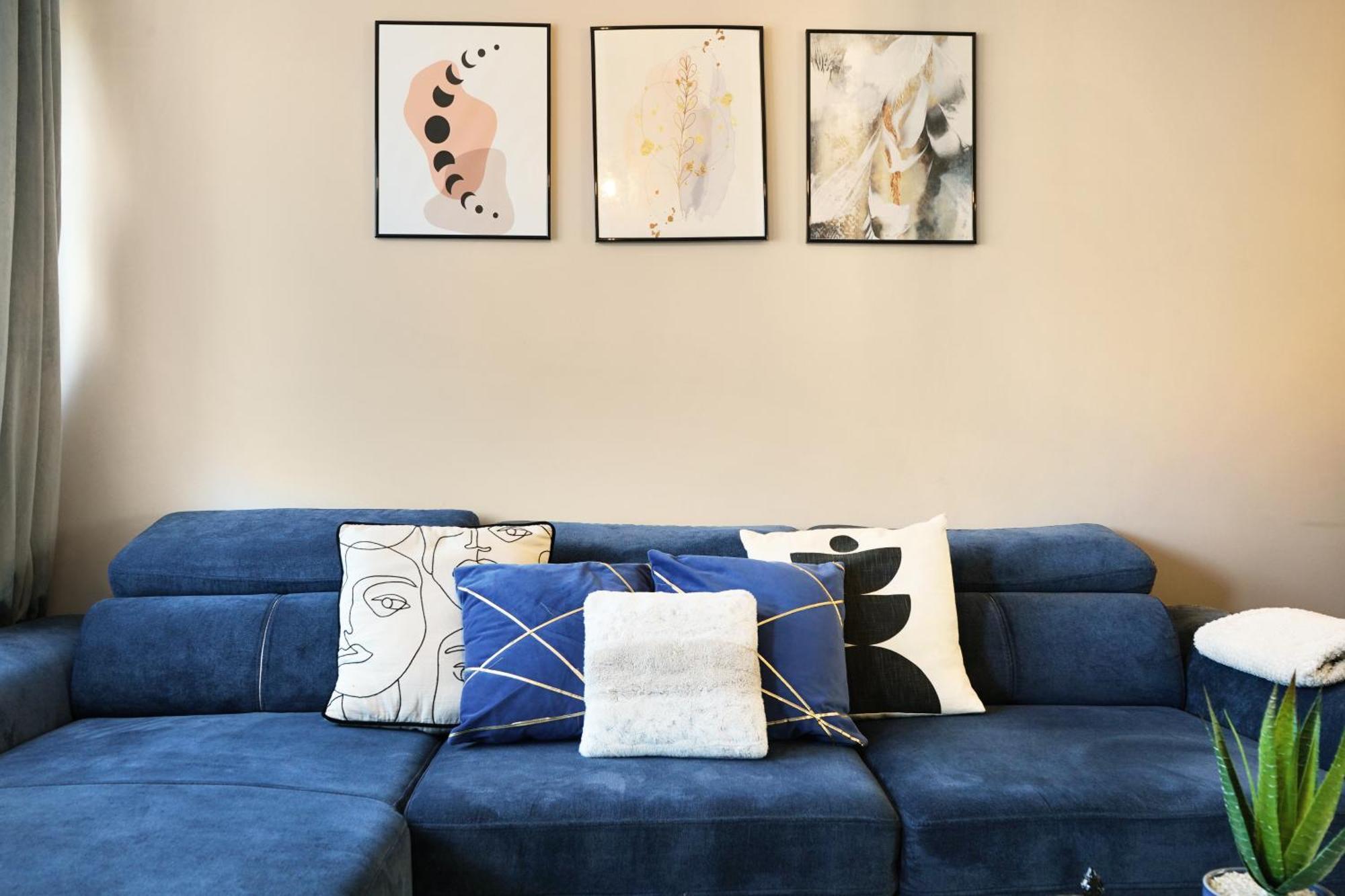 Cosy Corner In Aylesbury Near Stoke Mandeville Hospital & Town Centre With Private Parking 외부 사진
